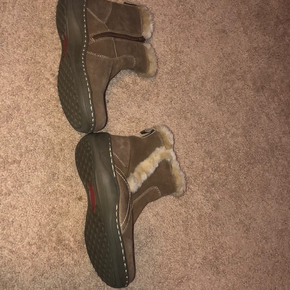 Winter boots